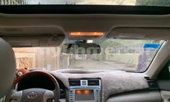 Buy Used Toyota Camry White Car in Phnom Penh in Phnom Penh Buy Used Toyota Camry White Car in Phnom Penh in Phnom Penh