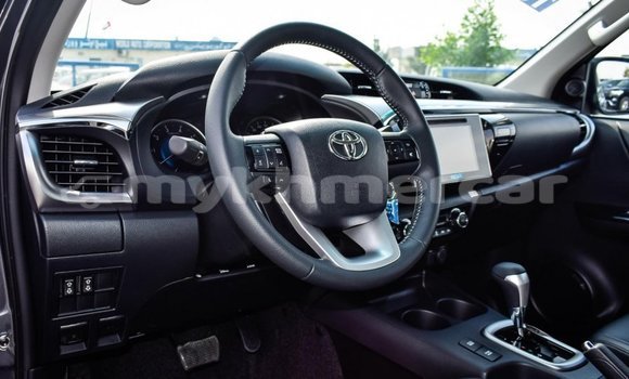 Buy New Toyota Hilux Black Car in Amleang in Kampong Speu Province Buy New Toyota Hilux Black Car in Amleang in Kampong Speu Province