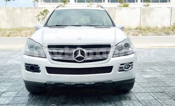 Buy Used Mercedes-Benz GL-klasse White Car in Phnom Penh in Phnom Penh