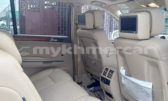 Acheter Occasion Voiture Mercedes-Benz GL-klasse Blanc à Phnom Penh, Phnom Penh Acheter Occasion Voiture Mercedes-Benz GL-klasse Blanc à Phnom Penh, Phnom Penh