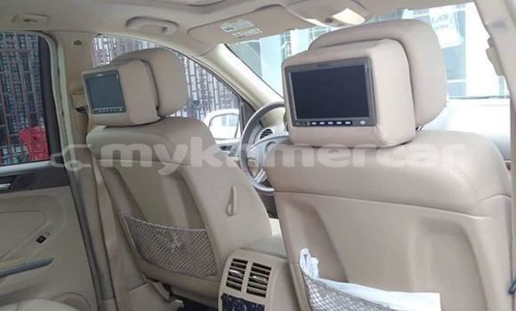 Acheter Occasion Voiture Mercedes-Benz GL-klasse Blanc à Phnom Penh, Phnom Penh Acheter Occasion Voiture Mercedes-Benz GL-klasse Blanc à Phnom Penh, Phnom Penh