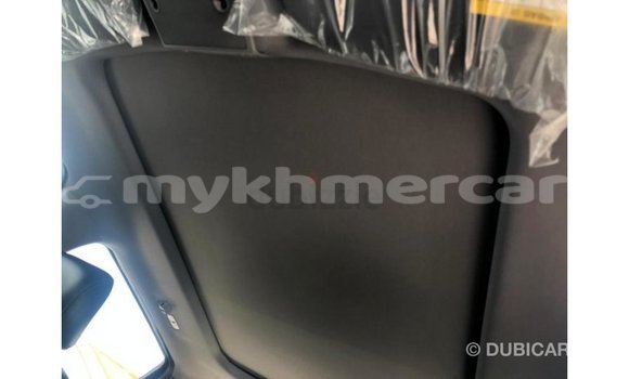 Acheter Import Voiture Ford Club Wagon Noir à Import - Dubai, Kampot Province Acheter Import Voiture Ford Club Wagon Noir à Import - Dubai, Kampot Province