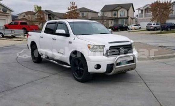 Acheter Occasion Voiture Toyota Tundra Blanc à Phnom Penh, Phnom Penh Acheter Occasion Voiture Toyota Tundra Blanc à Phnom Penh, Phnom Penh