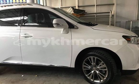 Acheter Occasion Voiture Lexus RX 350 Blanc à Phnom Penh, Phnom Penh Acheter Occasion Voiture Lexus RX 350 Blanc à Phnom Penh, Phnom Penh