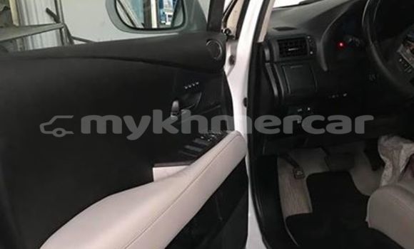 Acheter Occasion Voiture Lexus RX 350 Blanc à Phnom Penh, Phnom Penh Acheter Occasion Voiture Lexus RX 350 Blanc à Phnom Penh, Phnom Penh