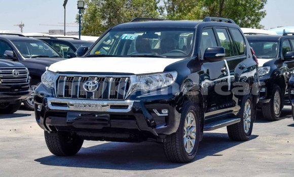 Buy New Toyota Prado Black Car in Amleang in Kampong Speu Province Buy New Toyota Prado Black Car in Amleang in Kampong Speu Province