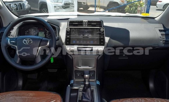 Buy New Toyota Prado Black Car in Amleang in Kampong Speu Province Buy New Toyota Prado Black Car in Amleang in Kampong Speu Province