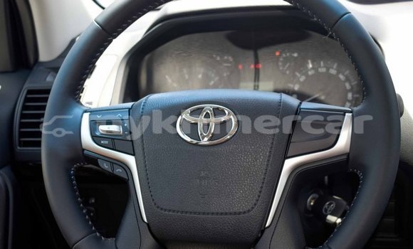 Buy New Toyota Prado Black Car in Amleang in Kampong Speu Province Buy New Toyota Prado Black Car in Amleang in Kampong Speu Province
