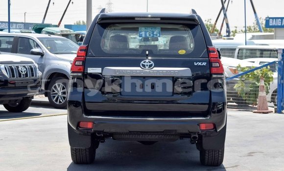 Buy New Toyota Prado Black Car in Amleang in Kampong Speu Province Buy New Toyota Prado Black Car in Amleang in Kampong Speu Province