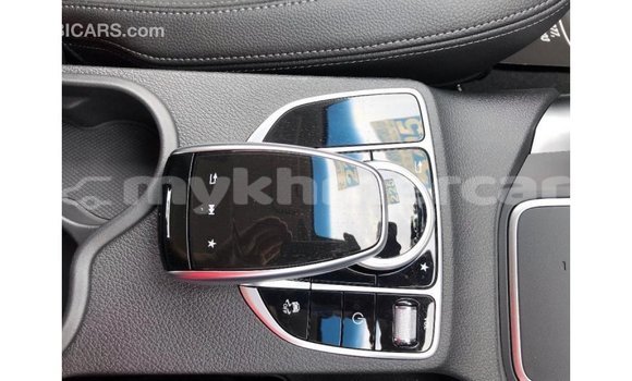 Acheter Import Voiture Mercedes-Benz 250 Bleu à Import - Dubai, Kampot Province Acheter Import Voiture Mercedes-Benz 250 Bleu à Import - Dubai, Kampot Province