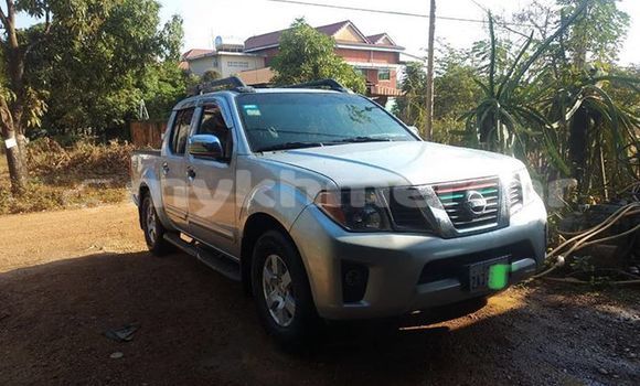 Buy Used Nissan Frontier Silver Car in Phnom Penh in Phnom Penh
