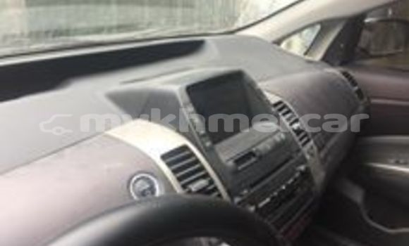 Buy Used Toyota Prius White Car in Phnom Penh in Phnom Penh Buy Used Toyota Prius White Car in Phnom Penh in Phnom Penh