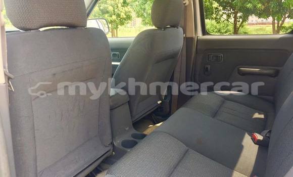 Buy Used Nissan Frontier Silver Car in Phnom Penh in Phnom Penh Buy Used Nissan Frontier Silver Car in Phnom Penh in Phnom Penh