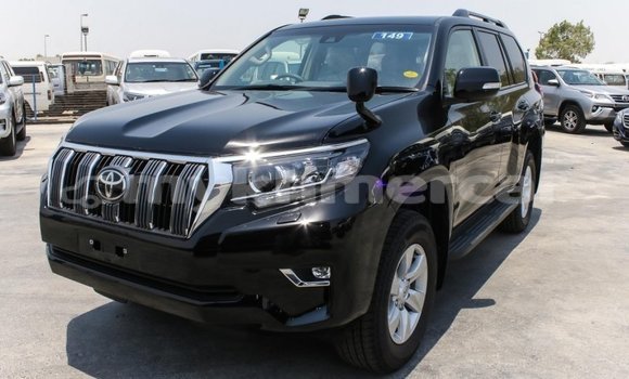 Buy New Toyota Prado Black Car in Amleang in Kampong Speu Province Buy New Toyota Prado Black Car in Amleang in Kampong Speu Province