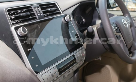 Buy New Toyota Prado Black Car in Amleang in Kampong Speu Province Buy New Toyota Prado Black Car in Amleang in Kampong Speu Province