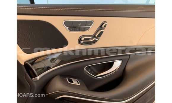 Acheter Import Voiture Mercedes-Benz 190 (W201) Blanc à Import - Dubai, Kampot Province Acheter Import Voiture Mercedes-Benz 190 (W201) Blanc à Import - Dubai, Kampot Province