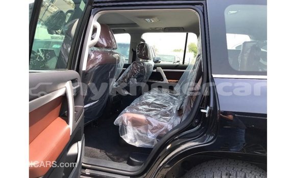 Acheter Import Voiture Toyota Land Cruiser Noir à Import - Dubai, Kampot Province Acheter Import Voiture Toyota Land Cruiser Noir à Import - Dubai, Kampot Province