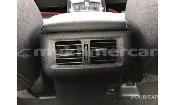 Acheter Import Voiture Mercedes-Benz 250 Blanc à Import - Dubai, Kampot Province Acheter Import Voiture Mercedes-Benz 250 Blanc à Import - Dubai, Kampot Province