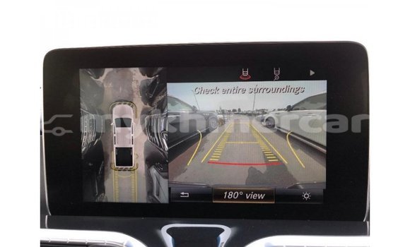 Acheter Import Voiture Mercedes-Benz 250 Blanc à Import - Dubai, Kampot Province Acheter Import Voiture Mercedes-Benz 250 Blanc à Import - Dubai, Kampot Province