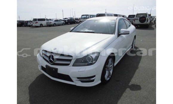 ទិញ នាំចូល Mercedes-Benz 190 (W201) White ឡាន} ក្នុង Import - Dubai ក្នុង Kampot Province ទិញ នាំចូល Mercedes-Benz 190 (W201) White ឡាន} ក្នុង Import - Dubai ក្នុង Kampot Province