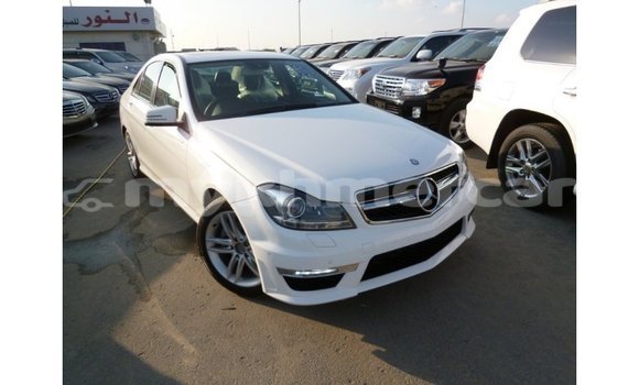 Buy Import Mercedes-Benz 200 White Car in Import - Dubai in Kampot Province Buy Import Mercedes-Benz 200 White Car in Import - Dubai in Kampot Province