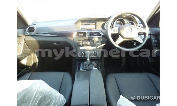 Buy Import Mercedes-Benz 200 White Car in Import - Dubai in Kampot Province Buy Import Mercedes-Benz 200 White Car in Import - Dubai in Kampot Province