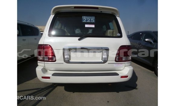 ទិញ នាំចូល Toyota Land Cruiser White ឡាន} ក្នុង Import - Dubai ក្នុង Kampot Province ទិញ នាំចូល Toyota Land Cruiser White ឡាន} ក្នុង Import - Dubai ក្នុង Kampot Province