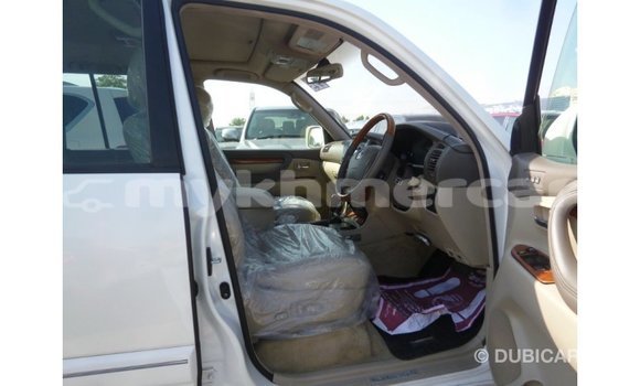 ទិញ នាំចូល Toyota Land Cruiser White ឡាន} ក្នុង Import - Dubai ក្នុង Kampot Province ទិញ នាំចូល Toyota Land Cruiser White ឡាន} ក្នុង Import - Dubai ក្នុង Kampot Province
