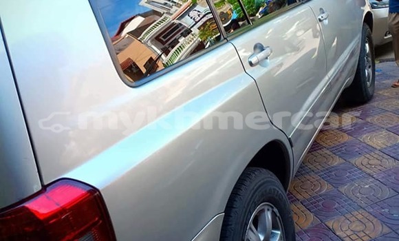 Buy Used Toyota Highlander Silver Car in Phnom Penh in Phnom Penh Buy Used Toyota Highlander Silver Car in Phnom Penh in Phnom Penh