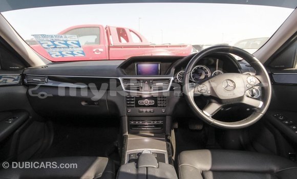 Buy Import Mercedes-Benz 200 White Car in Import - Dubai in Kampot Province Buy Import Mercedes-Benz 200 White Car in Import - Dubai in Kampot Province