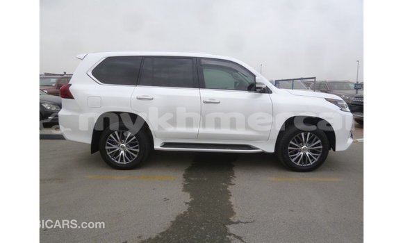 ទិញ នាំចូល Lexus LX White ឡាន} ក្នុង Import - Dubai ក្នុង Kampot Province ទិញ នាំចូល Lexus LX White ឡាន} ក្នុង Import - Dubai ក្នុង Kampot Province