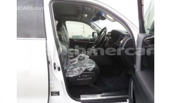 ទិញ នាំចូល Lexus LX White ឡាន} ក្នុង Import - Dubai ក្នុង Kampot Province ទិញ នាំចូល Lexus LX White ឡាន} ក្នុង Import - Dubai ក្នុង Kampot Province