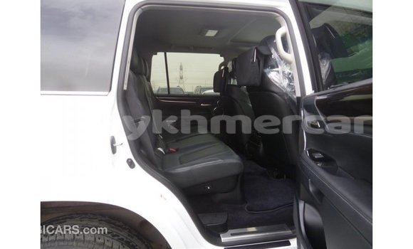 ទិញ នាំចូល Lexus LX White ឡាន} ក្នុង Import - Dubai ក្នុង Kampot Province ទិញ នាំចូល Lexus LX White ឡាន} ក្នុង Import - Dubai ក្នុង Kampot Province