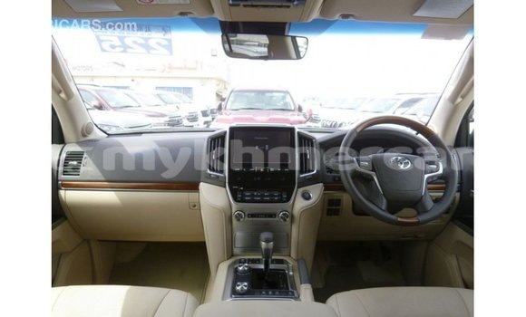 Buy Import Toyota Land Cruiser Other Car in Import - Dubai in Kampot Province Buy Import Toyota Land Cruiser Other Car in Import - Dubai in Kampot Province