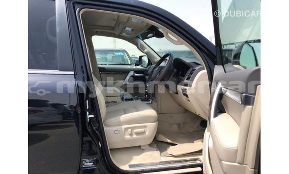 Buy Import Toyota Land Cruiser Black Car in Import - Dubai in Kampot Province Buy Import Toyota Land Cruiser Black Car in Import - Dubai in Kampot Province