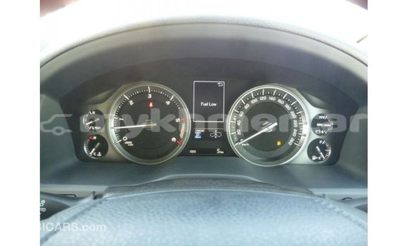 Acheter Import Voiture Toyota Land Cruiser Noir à Import - Dubai, Kampot Province Acheter Import Voiture Toyota Land Cruiser Noir à Import - Dubai, Kampot Province