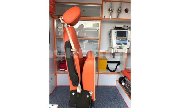 ទិញ នាំចូល Toyota Hiace White ឡាន} ក្នុង Import - Dubai ក្នុង Kampot Province ទិញ នាំចូល Toyota Hiace White ឡាន} ក្នុង Import - Dubai ក្នុង Kampot Province