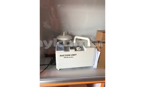 ទិញ នាំចូល Toyota Hiace White ឡាន} ក្នុង Import - Dubai ក្នុង Kampot Province ទិញ នាំចូល Toyota Hiace White ឡាន} ក្នុង Import - Dubai ក្នុង Kampot Province