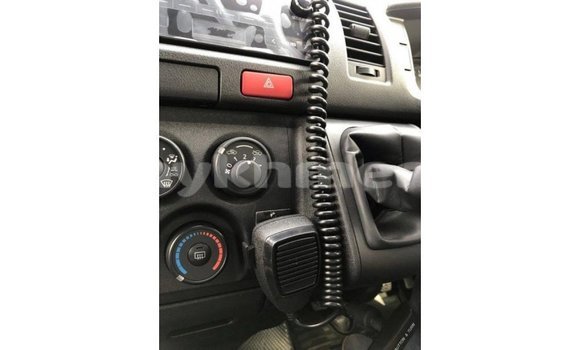 ទិញ នាំចូល Toyota Hiace White ឡាន} ក្នុង Import - Dubai ក្នុង Kampot Province ទិញ នាំចូល Toyota Hiace White ឡាន} ក្នុង Import - Dubai ក្នុង Kampot Province