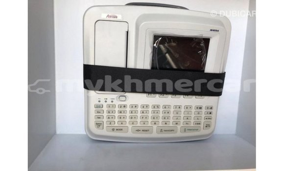 Acheter Import Voiture Toyota Hiace Blanc à Import - Dubai, Kampot Province Acheter Import Voiture Toyota Hiace Blanc à Import - Dubai, Kampot Province