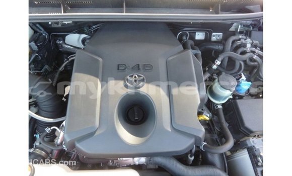 Buy Import Toyota Prado White Car in Import - Dubai in Kampot Province Buy Import Toyota Prado White Car in Import - Dubai in Kampot Province