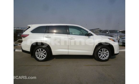 ទិញ នាំចូល Toyota Kluger White ឡាន} ក្នុង Import - Dubai ក្នុង Kampot Province ទិញ នាំចូល Toyota Kluger White ឡាន} ក្នុង Import - Dubai ក្នុង Kampot Province