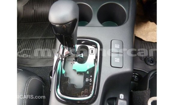 ទិញ នាំចូល Toyota Hilux White ឡាន} ក្នុង Import - Dubai ក្នុង Kampot Province ទិញ នាំចូល Toyota Hilux White ឡាន} ក្នុង Import - Dubai ក្នុង Kampot Province