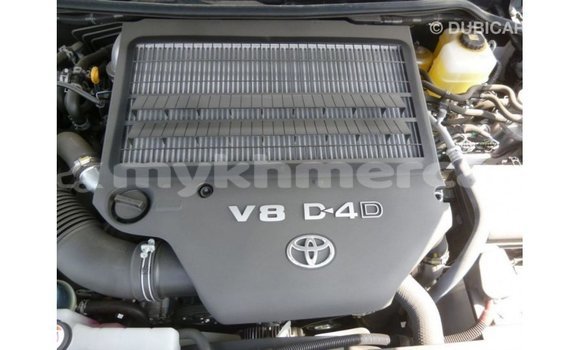 ទិញ នាំចូល Toyota Land Cruiser White ឡាន} ក្នុង Import - Dubai ក្នុង Kampot Province ទិញ នាំចូល Toyota Land Cruiser White ឡាន} ក្នុង Import - Dubai ក្នុង Kampot Province