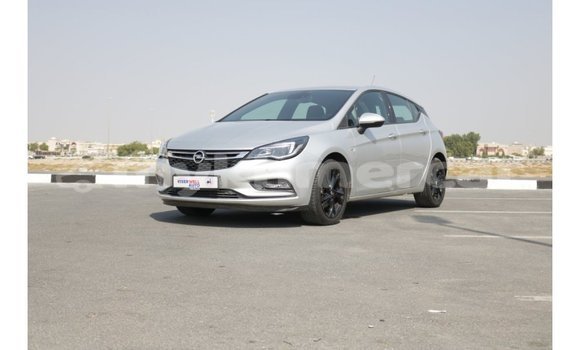 Buy Import Opel Astra White Car in Import - Dubai in Kampot Province