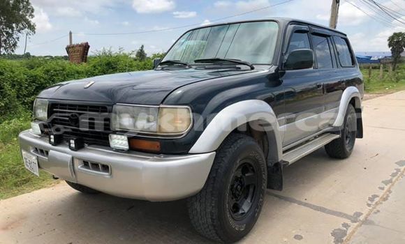 Acheter Occasion Voiture Toyota Land Cruiser Noir à Phnom Penh, Phnom Penh Acheter Occasion Voiture Toyota Land Cruiser Noir à Phnom Penh, Phnom Penh