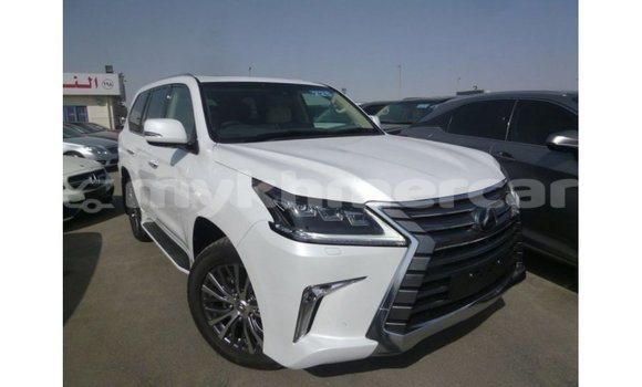 Acheter Import Voiture Lexus LX Blanc à Import - Dubai, Kampot Province Acheter Import Voiture Lexus LX Blanc à Import - Dubai, Kampot Province