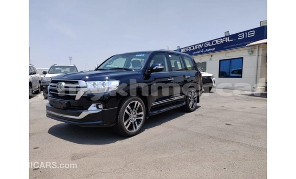 Acheter Import Voiture Toyota Land Cruiser Noir à Import - Dubai, Kampot Province Acheter Import Voiture Toyota Land Cruiser Noir à Import - Dubai, Kampot Province