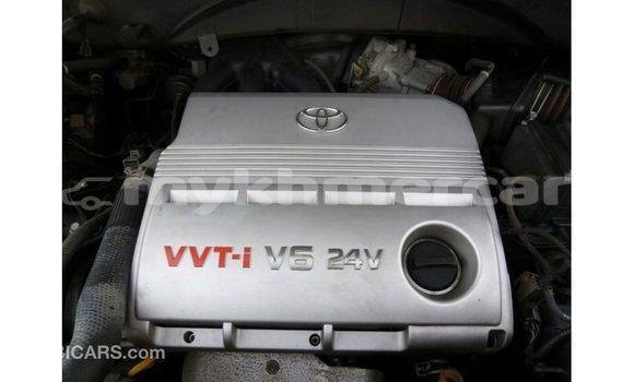 Buy Import Toyota Harrier Black Car in Import - Dubai in Kampot Province Buy Import Toyota Harrier Black Car in Import - Dubai in Kampot Province