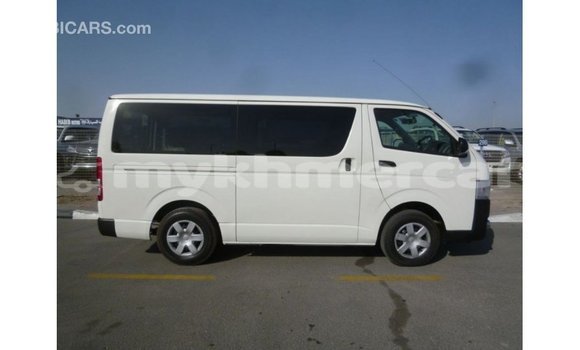 ទិញ នាំចូល Toyota Hiace White ឡាន} ក្នុង Import - Dubai ក្នុង Kampot Province ទិញ នាំចូល Toyota Hiace White ឡាន} ក្នុង Import - Dubai ក្នុង Kampot Province